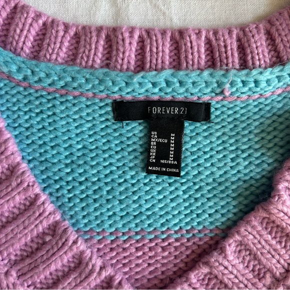 Colorful Striped V-Neck Sweatervest - Picture 3 of 6